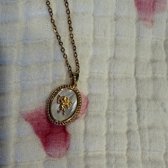 Gold Pendant Necklace with Oval Charm - Picture 3 of 9